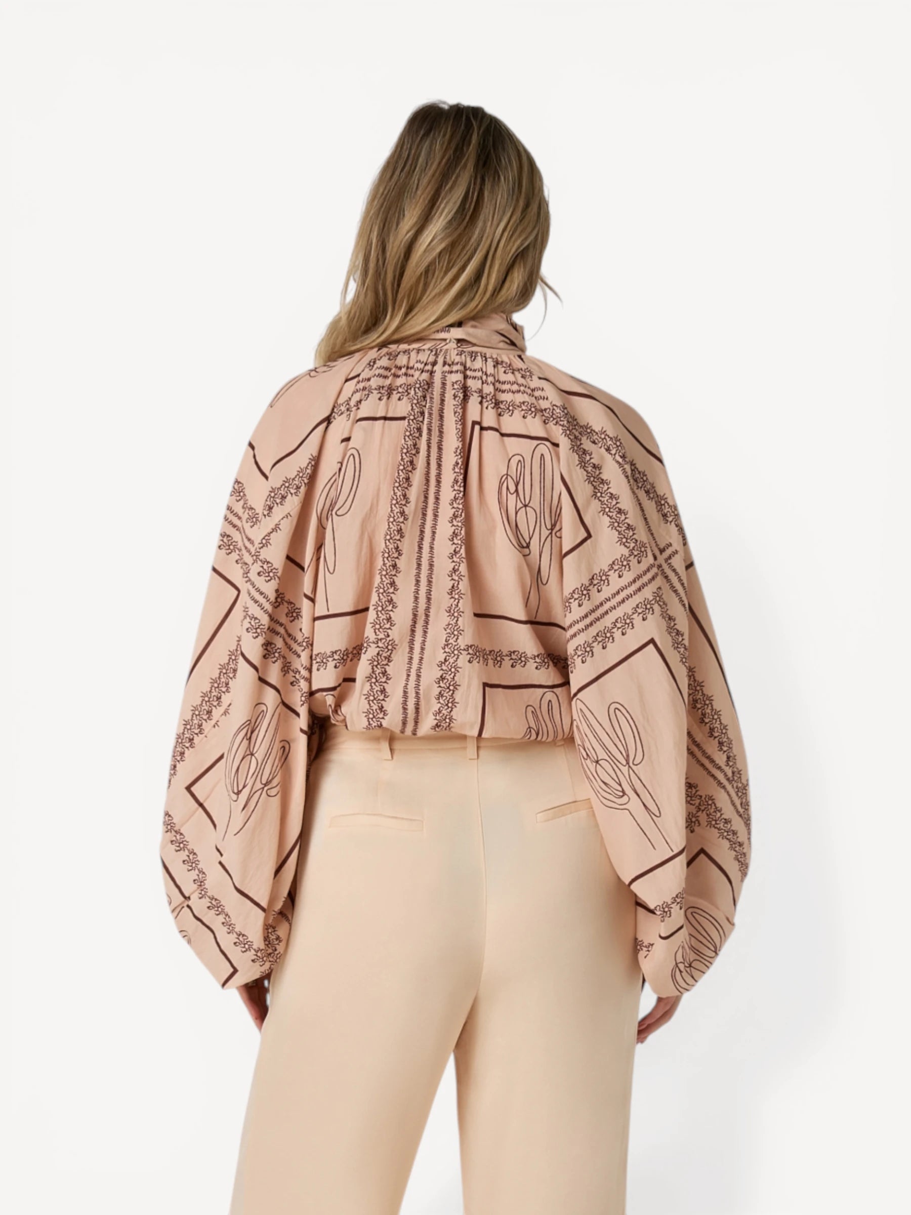 Tiara Desert Top - Desert Ventana