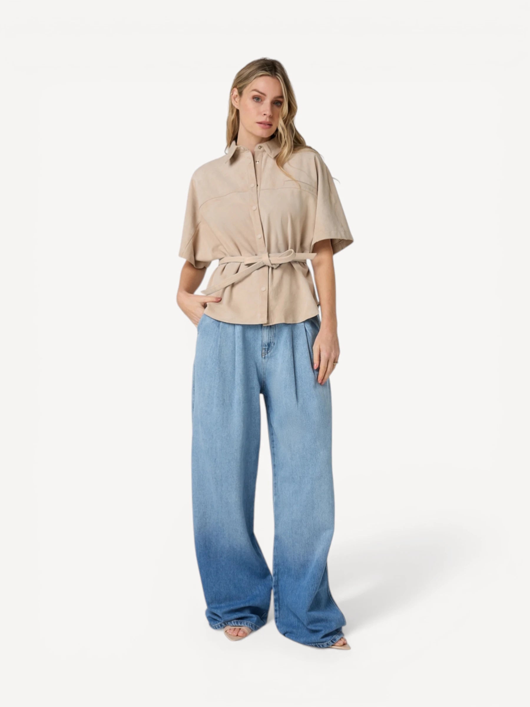 Blaire Suede Blouse - Ostra Beige