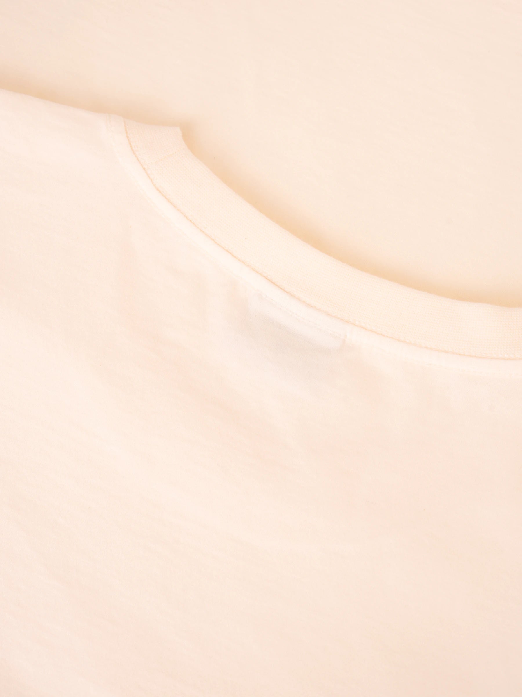 T-Shirt Gowtu Tonal - Antique White