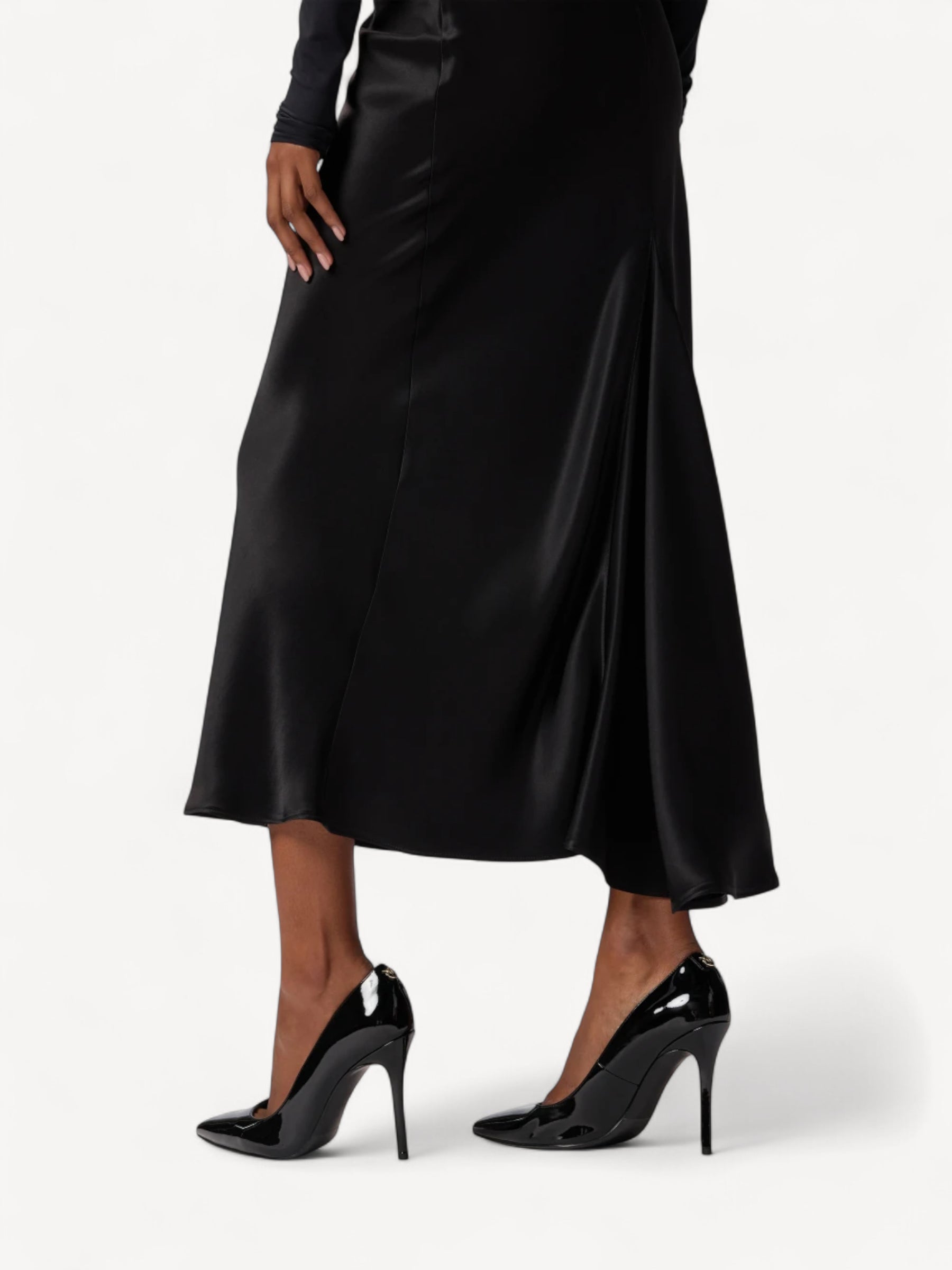 Satin Midi Skirt - Zwart