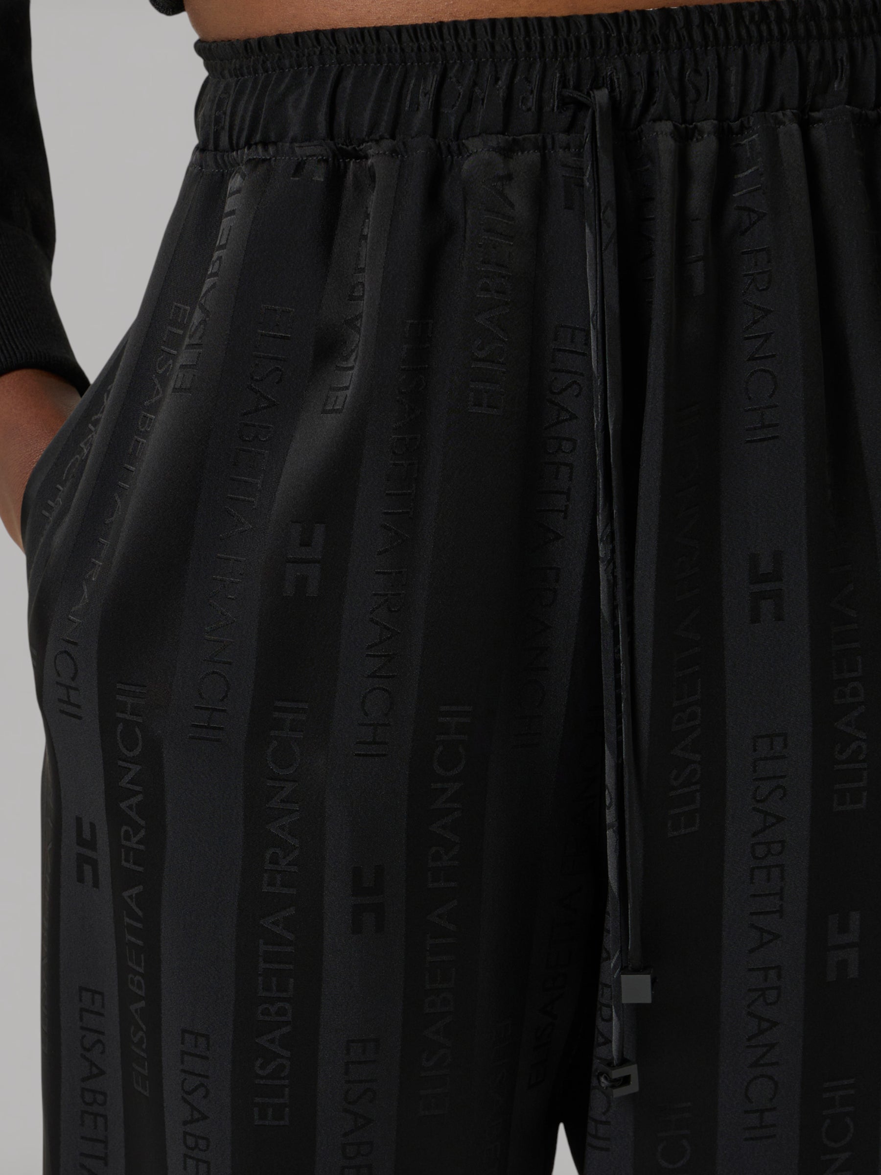 Satin Jacquard Pants - Zwart