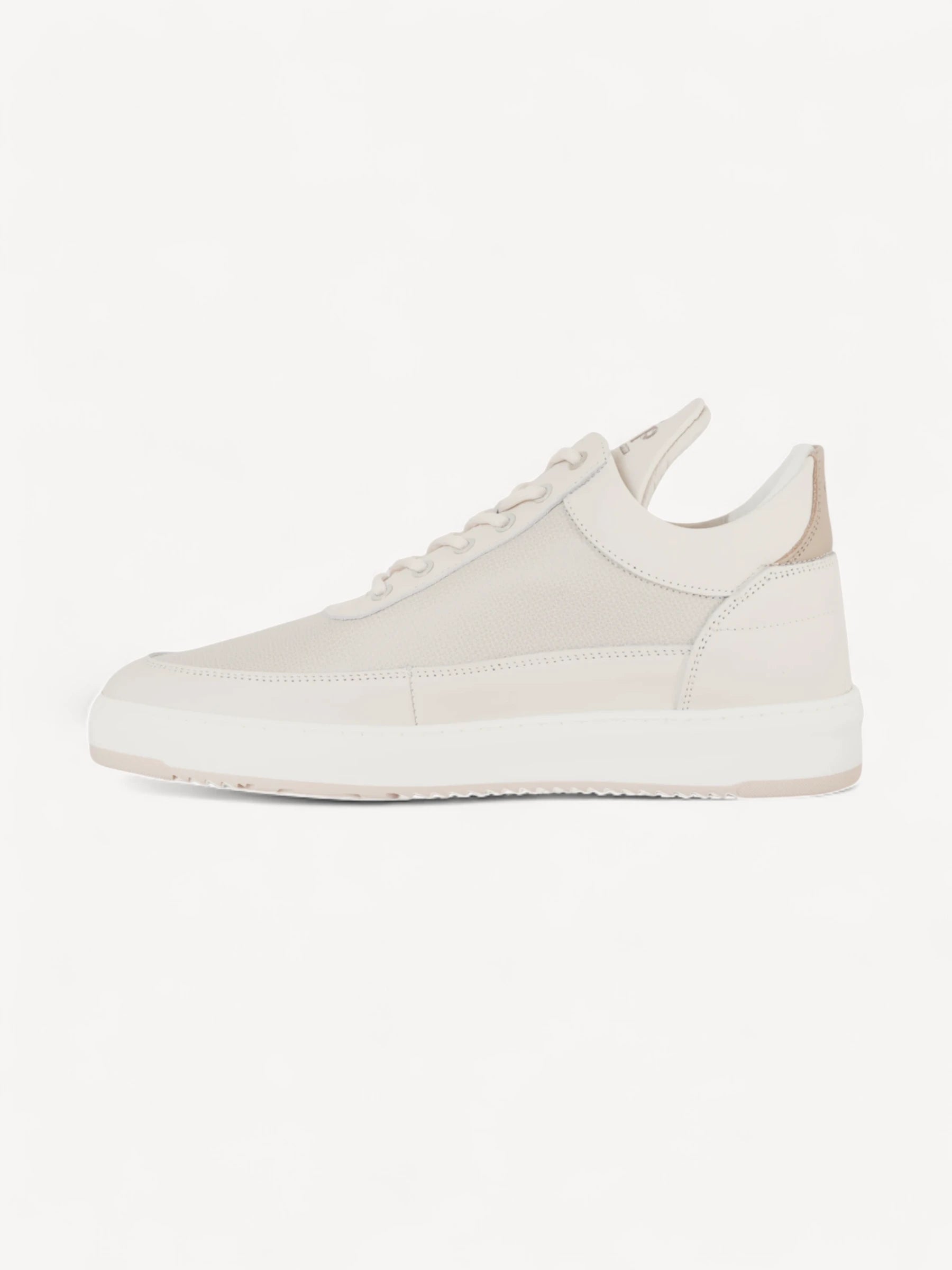 Low Top Tech Crumbs - Off White