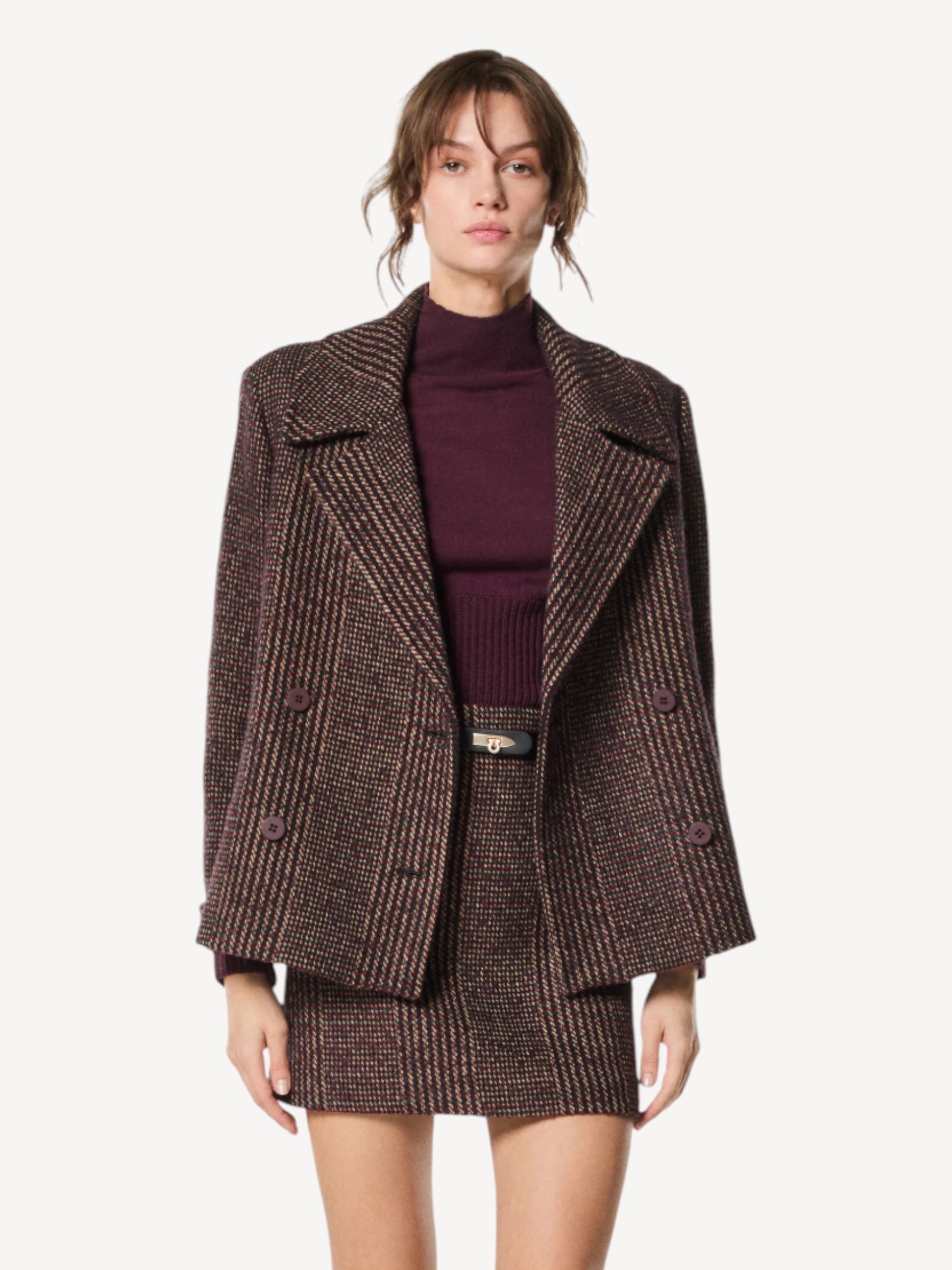 Vanni Peacoat - Bruin