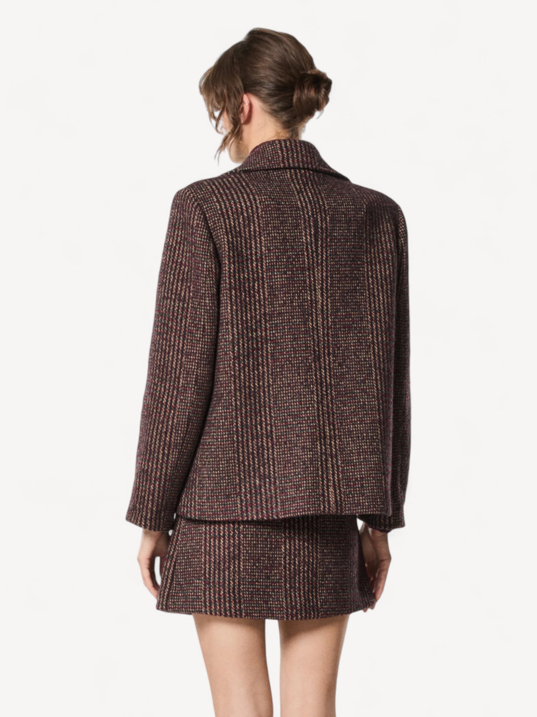 Vanni Peacoat - Bruin