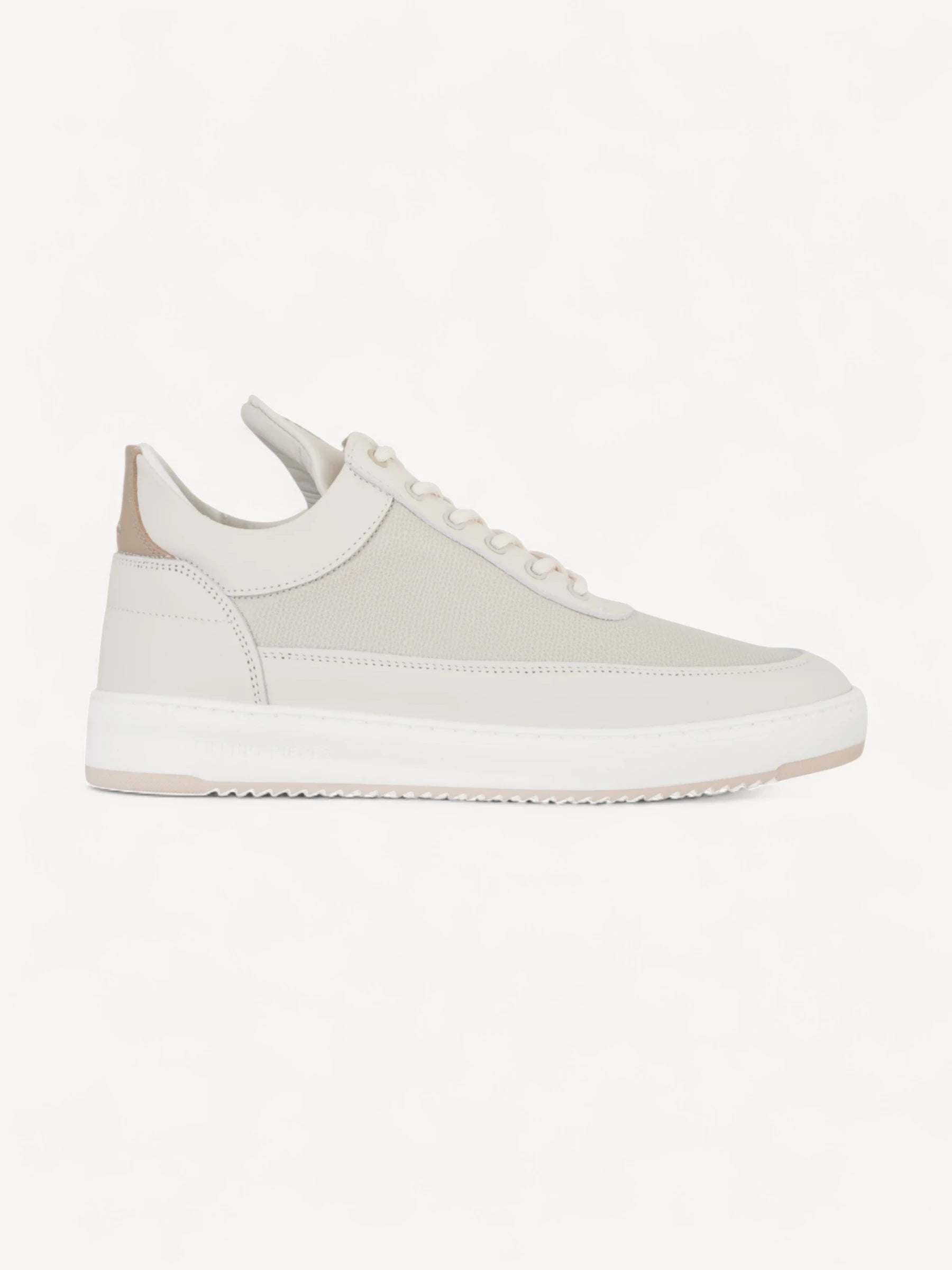 Low Top Tech Crumbs - Off White